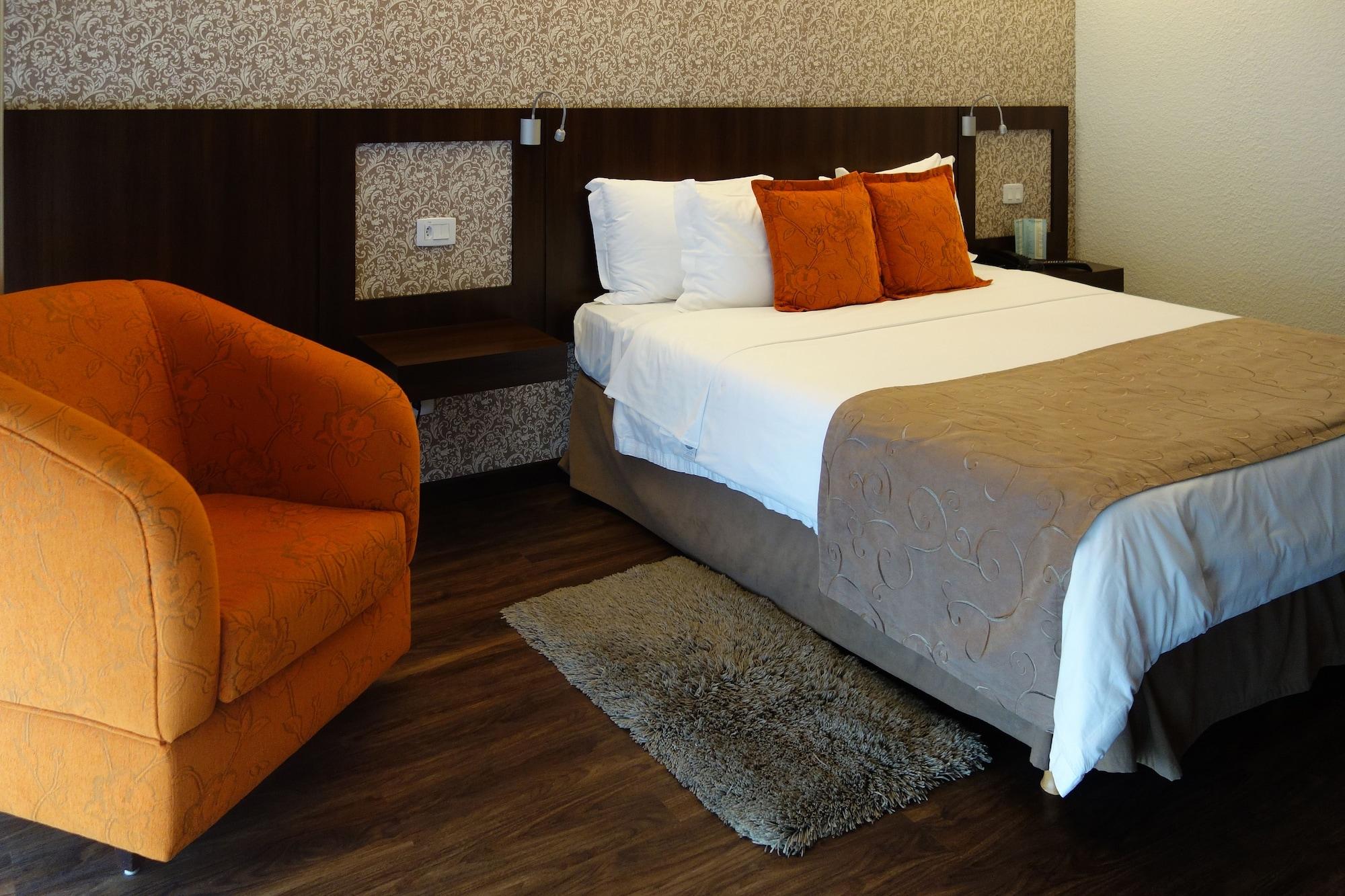 Quality Hotel Κουριτίμπα Εξωτερικό φωτογραφία