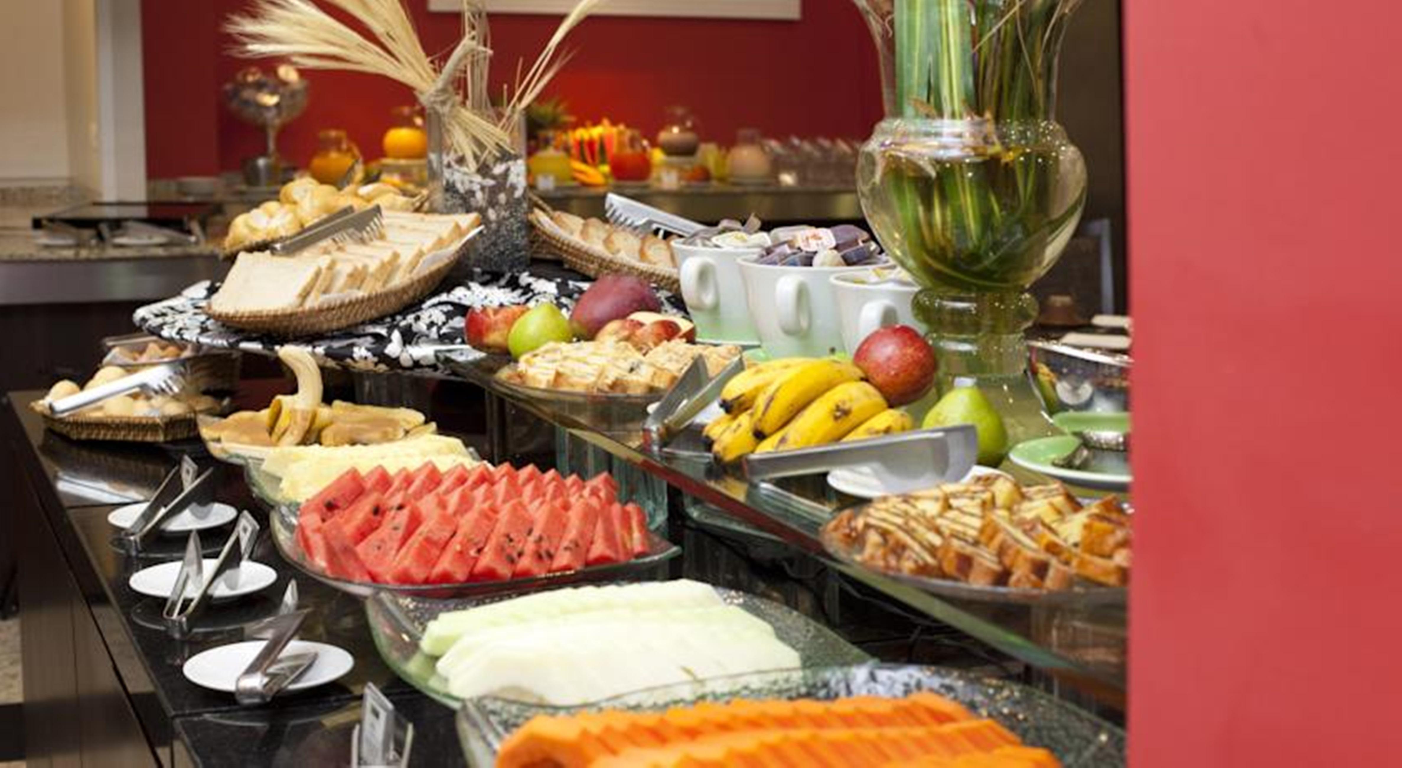 Quality Hotel Κουριτίμπα Εξωτερικό φωτογραφία