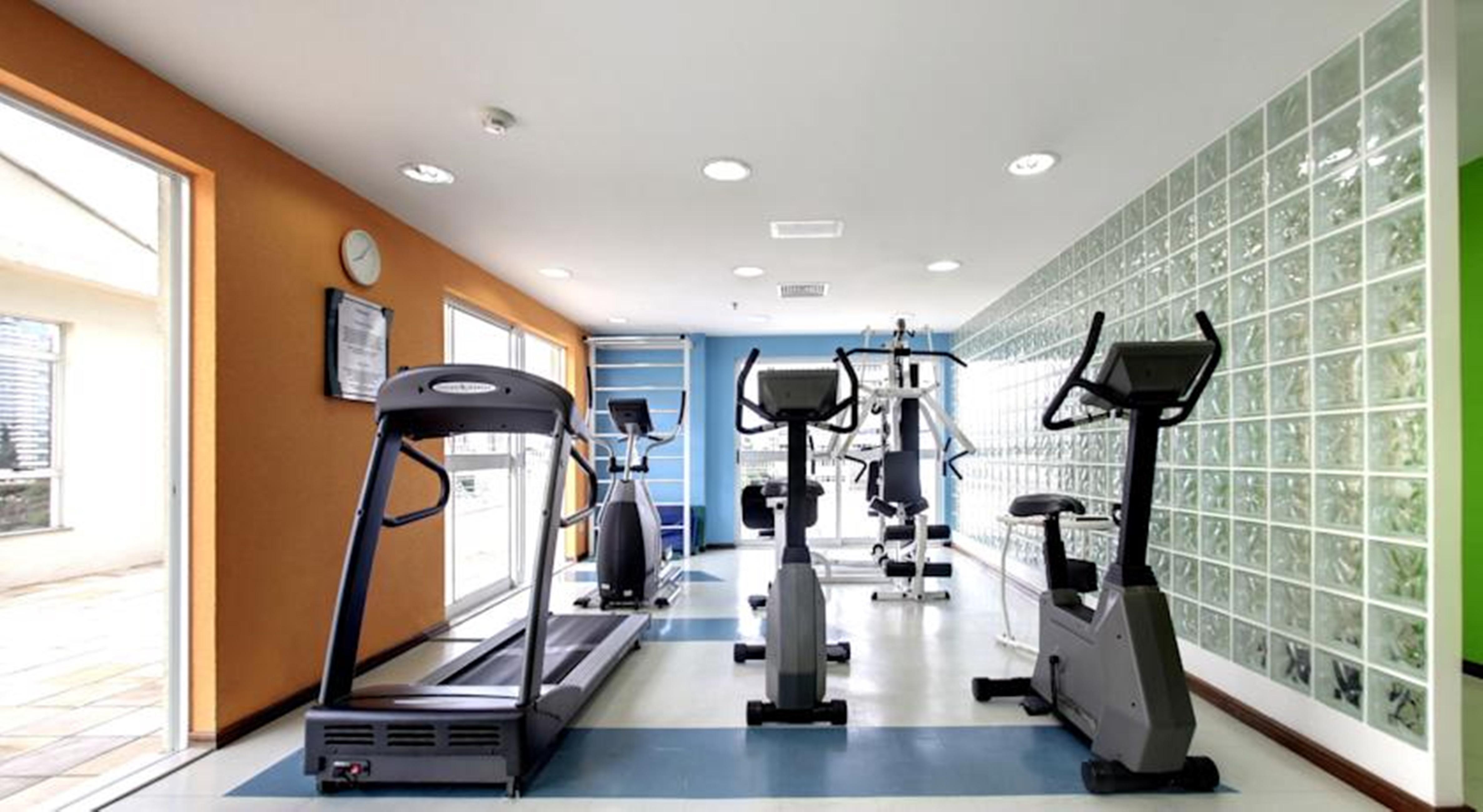 Quality Hotel Κουριτίμπα Εξωτερικό φωτογραφία