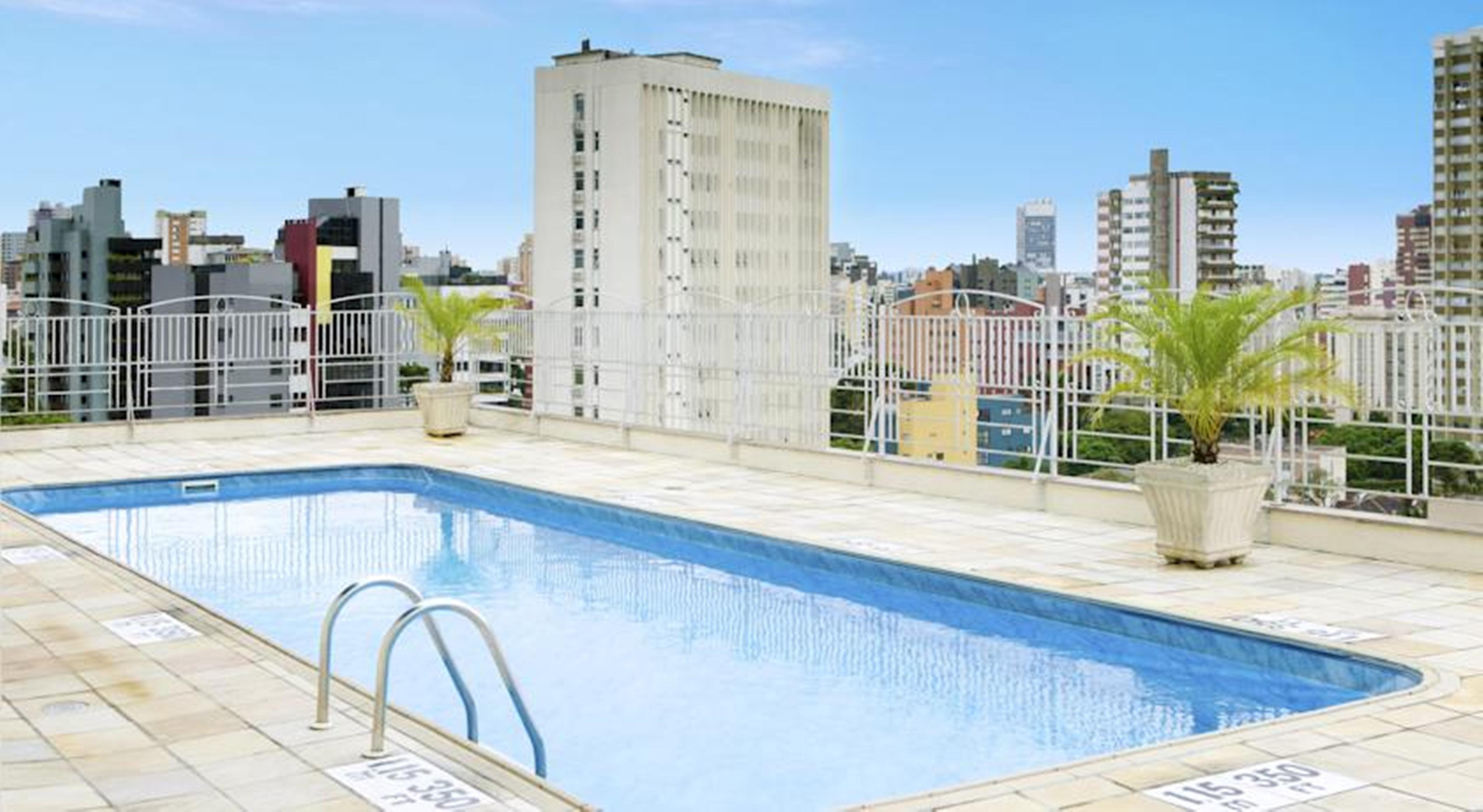 Quality Hotel Κουριτίμπα Εξωτερικό φωτογραφία