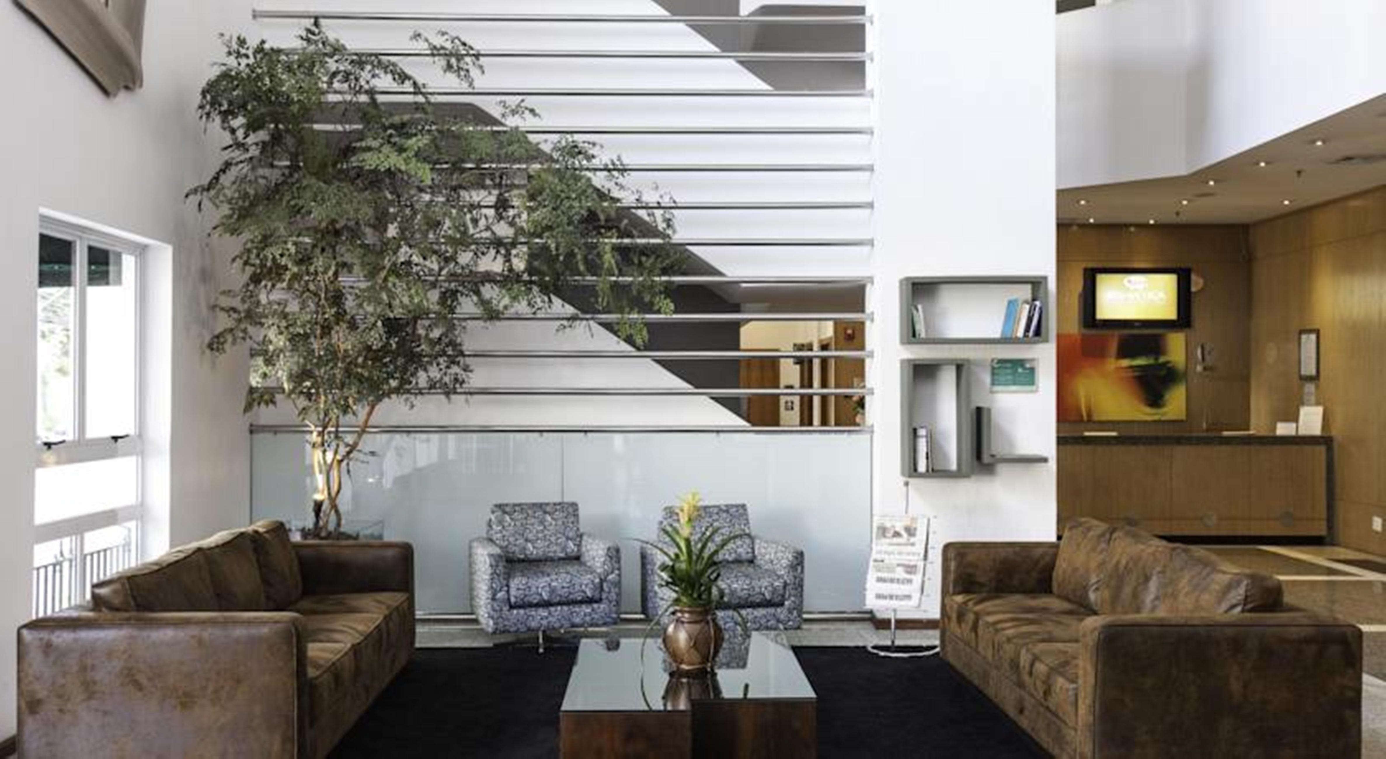 Quality Hotel Κουριτίμπα Εξωτερικό φωτογραφία