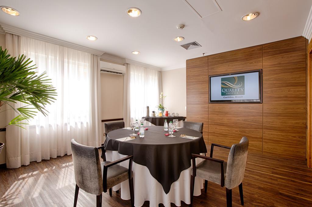 Quality Hotel Κουριτίμπα Εξωτερικό φωτογραφία