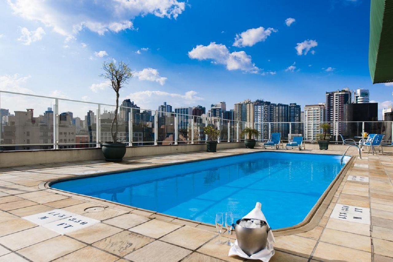 Quality Hotel Κουριτίμπα Εξωτερικό φωτογραφία